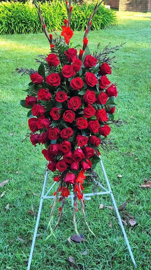 Red rose standing spray